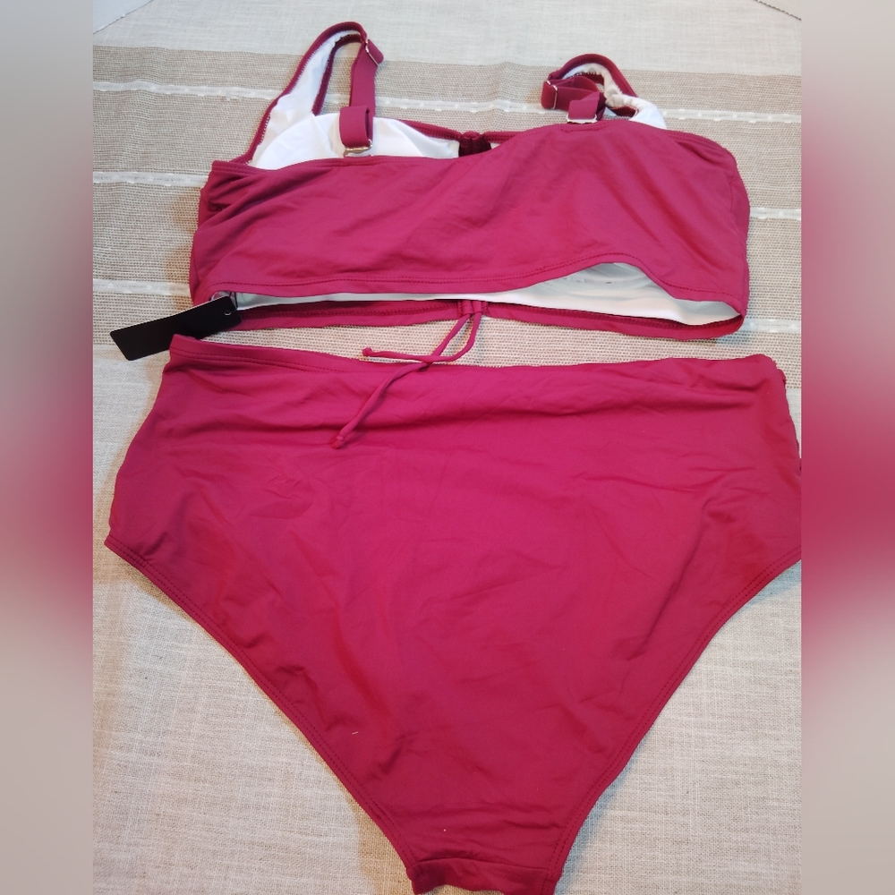 Maroon Bikini Set - Picture 2 of 4